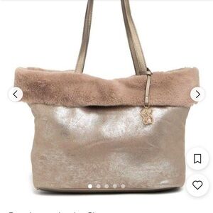 Jessica Simpson 💋 Flora Faux Fur champagne tote